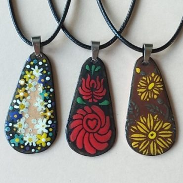 Virágzás, Matyós virágok, Virágok – medálok