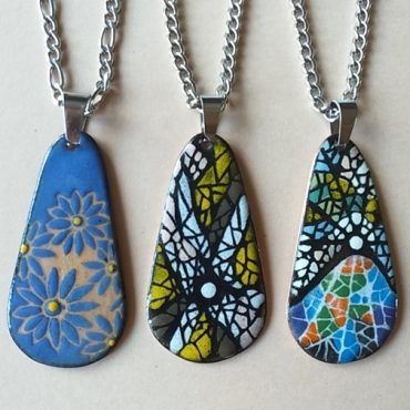 Virágözön, Kis világunk, Napkelte – medálok